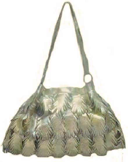 Metallic Leaf Handbag in Gold - Click Image to Close